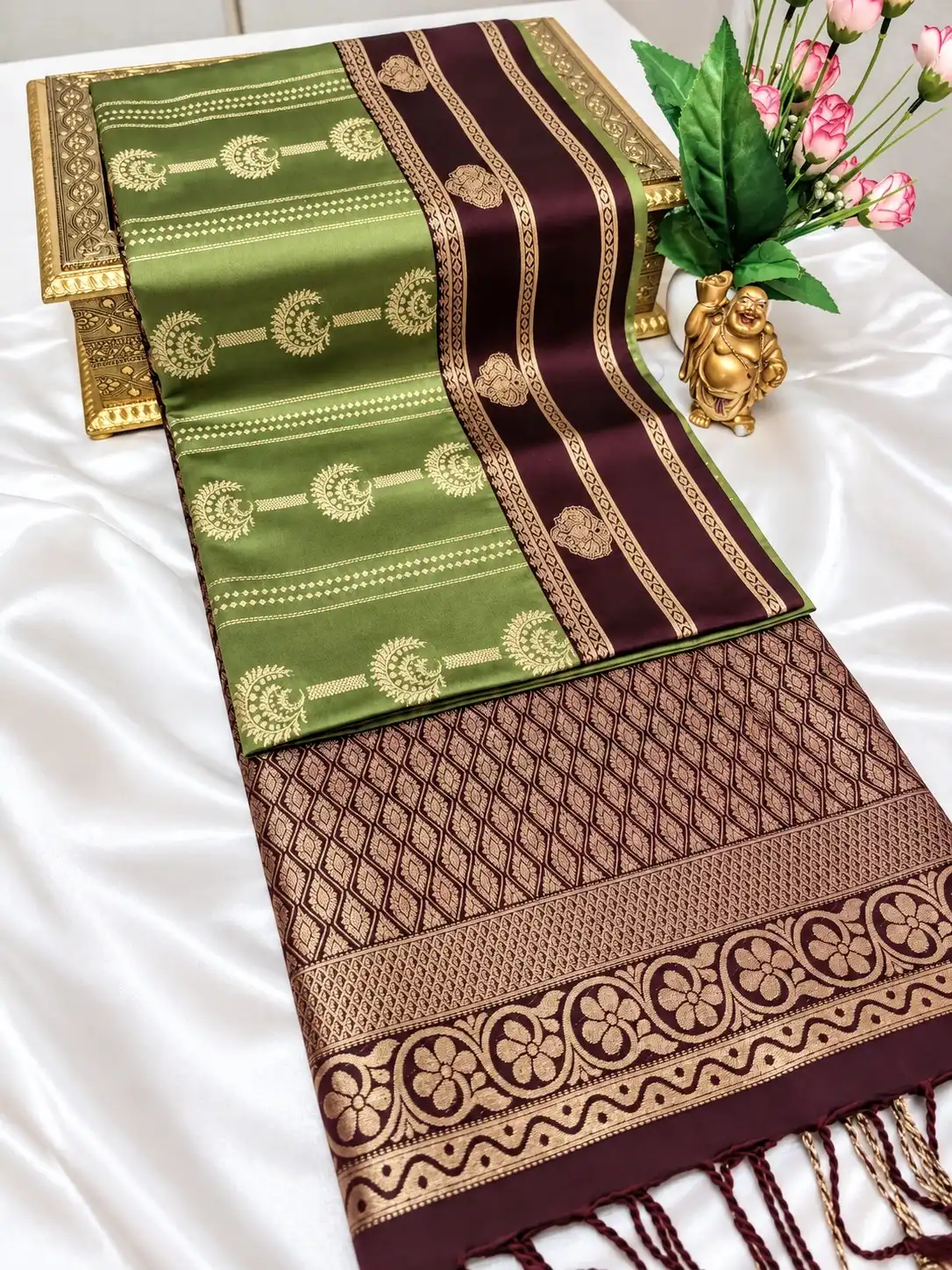 Muthu Paisley Jaal Rich Border Semi Kanchipuram Silk Saree